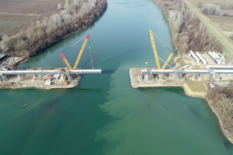 Izgradnja međunarodnog mosta Svilaj preko rijeke Save