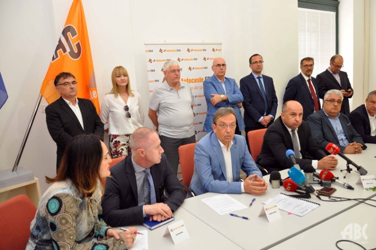 Potpisan Ugovor o Izgradnji Dionice Autoputa na Koridoru Vc, dionica Mostar jug-Počitelj, poddionica